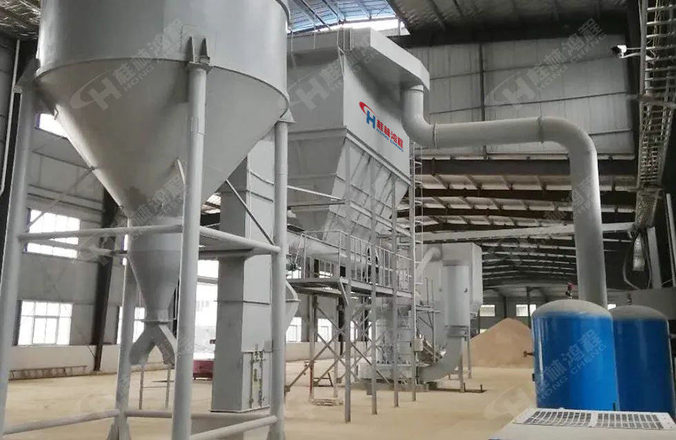 【案例】膨潤土磨粉機拳頭生產(chǎn)線重磅登場，卓越品質(zhì)，實力呈現(xiàn)！